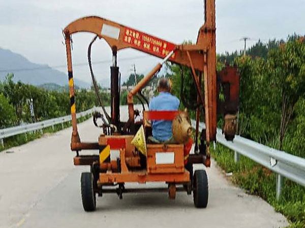 九江市修水县波形护栏2.jpg